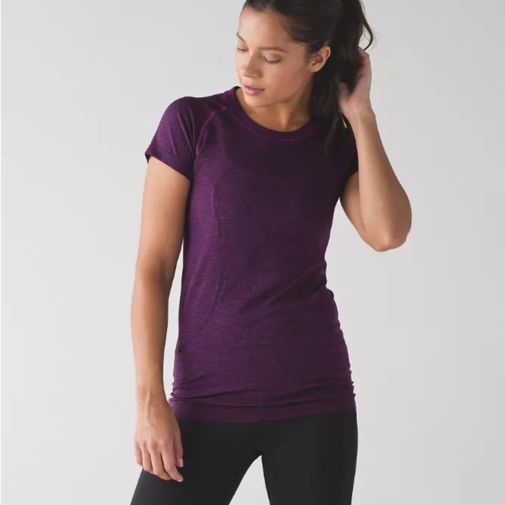 Lululemon Swiftly Tech Short Sleeve Crew Size 6